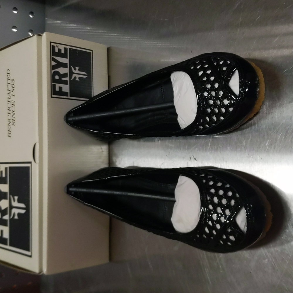 Frye - Emma Woven Peep Toe (Black)